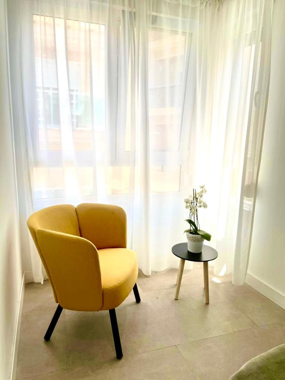 Stylish Apartment In Санта-Пола Екстер'єр фото
